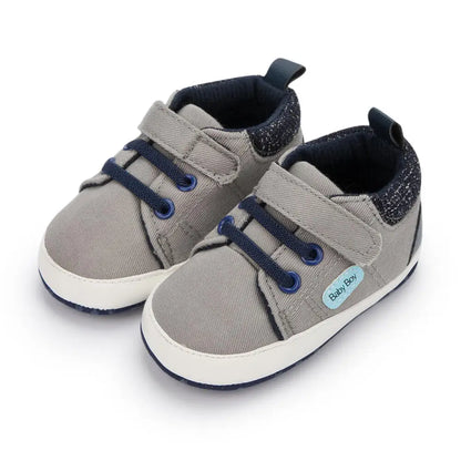 Newborn New Classic Baby Solid Color Canvas Shoes Casual Shoes Anti-slip Soft Cotton Soles Baby Sneakers First Day Toddler Shoes