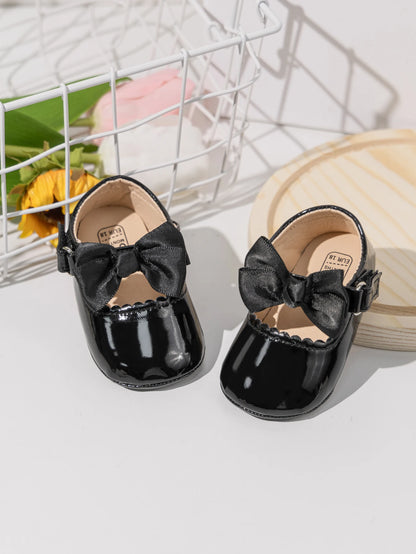 Meckior 2024 Baby Girl Lace Princess Shoes Simple Buckle Patent Leather Shoes Rubber Anti Slip Outdoor Toddlers Girls Shoes