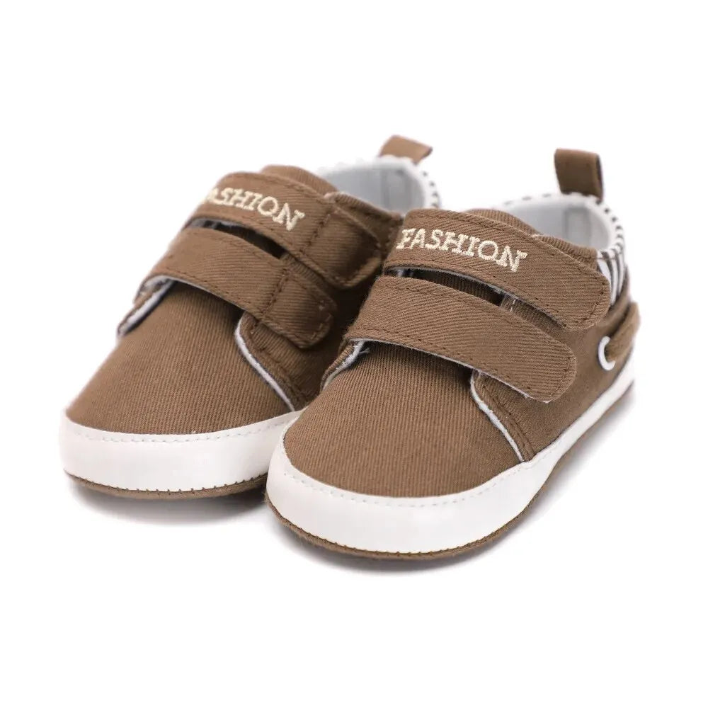 Newborn Baby Four Seasons Wearable Sneakers Four-color Dirt-resistant and Anti-slip Baby Casual Shoes Baby Boy Toddler Shoes