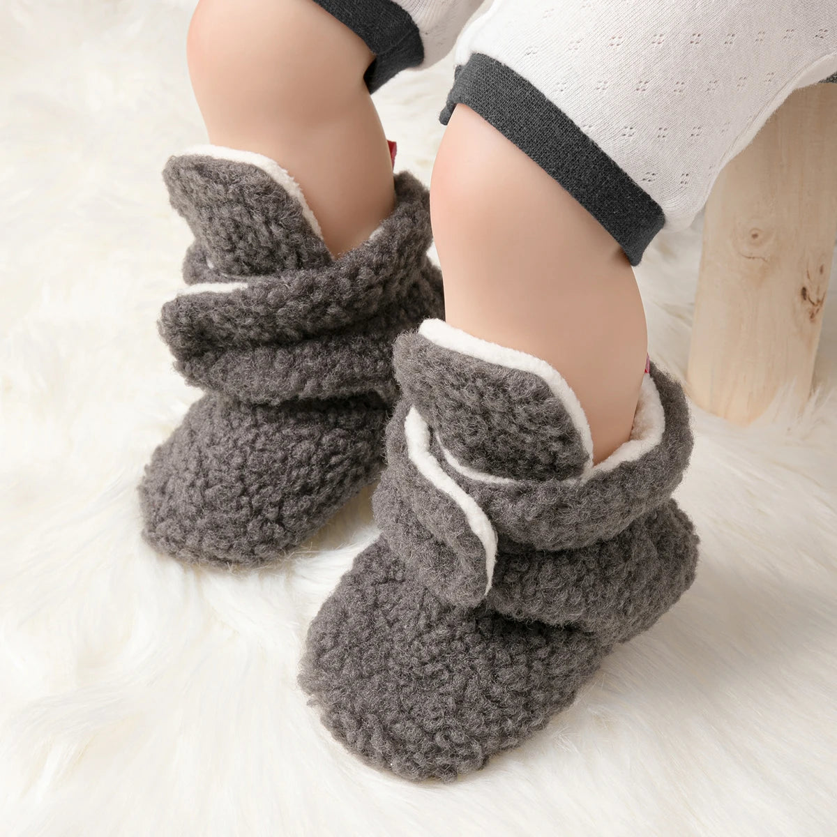 Meckior Baby Fleece Booties Infant Baby Slippers Girls Boys Non-Slip Soft Sole Baby Socks Newborn First Walkers Warm Crib Shoes