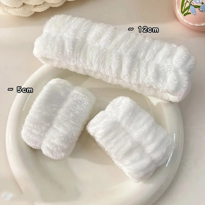 Falai Rong Wash Face Wrist Strap with Moisture-proof Sleeves, Absorbent Autumn and Winter Headband Set of Three