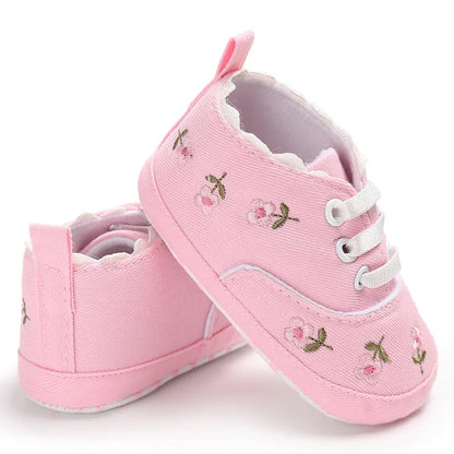 Spring Autumn Newborn Baby Girl Canvas Sneakers Soft Sole Girl Princess Shoes  Embroidered Lace Toddler First Walker Moccasins