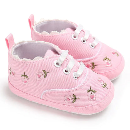 Spring Autumn Newborn Baby Girl Canvas Sneakers Soft Sole Girl Princess Shoes  Embroidered Lace Toddler First Walker Moccasins