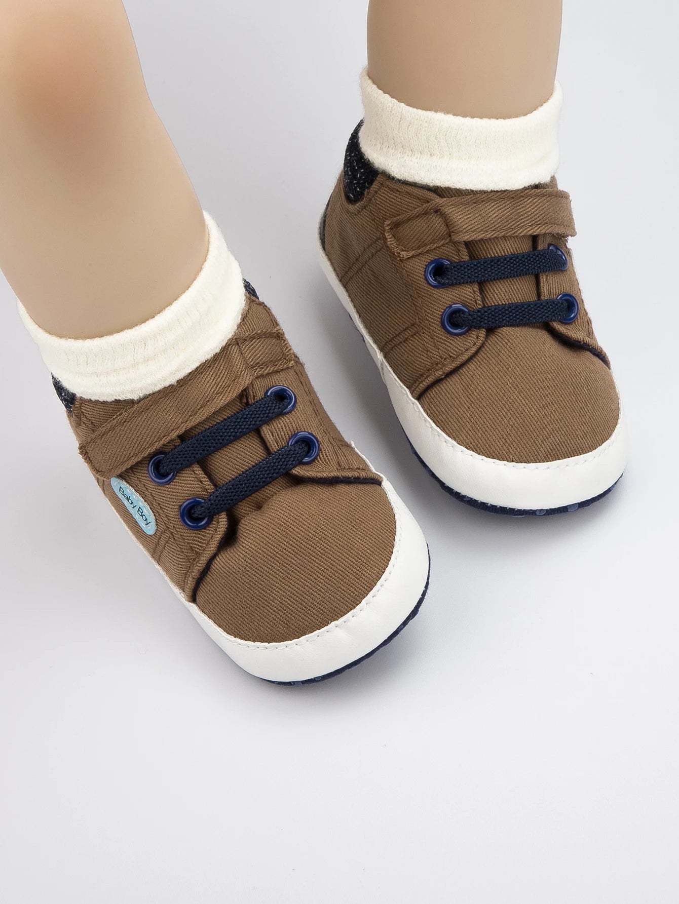 Newborn New Classic Baby Solid Color Canvas Shoes Casual Shoes Anti-slip Soft Cotton Soles Baby Sneakers First Day Toddler Shoes