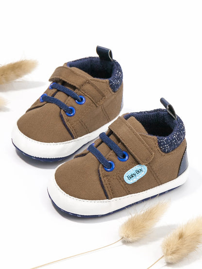 Newborn New Classic Baby Solid Color Canvas Shoes Casual Shoes Anti-slip Soft Cotton Soles Baby Sneakers First Day Toddler Shoes